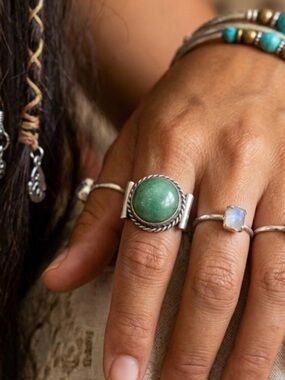 Vintage Taxco Mexico sterling silver green aventurine adjustable ring